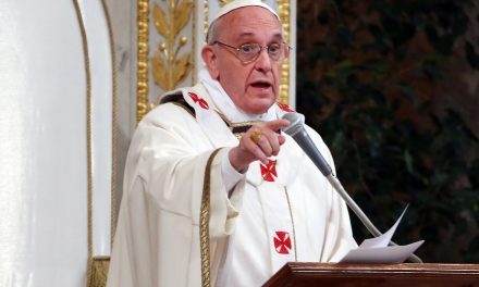 Papa Francisc, în slujba NOII ORDINI MONDIALE: ,,Europa se „SINUCIDE” prin REFUZUL de a primi imigranţi”
