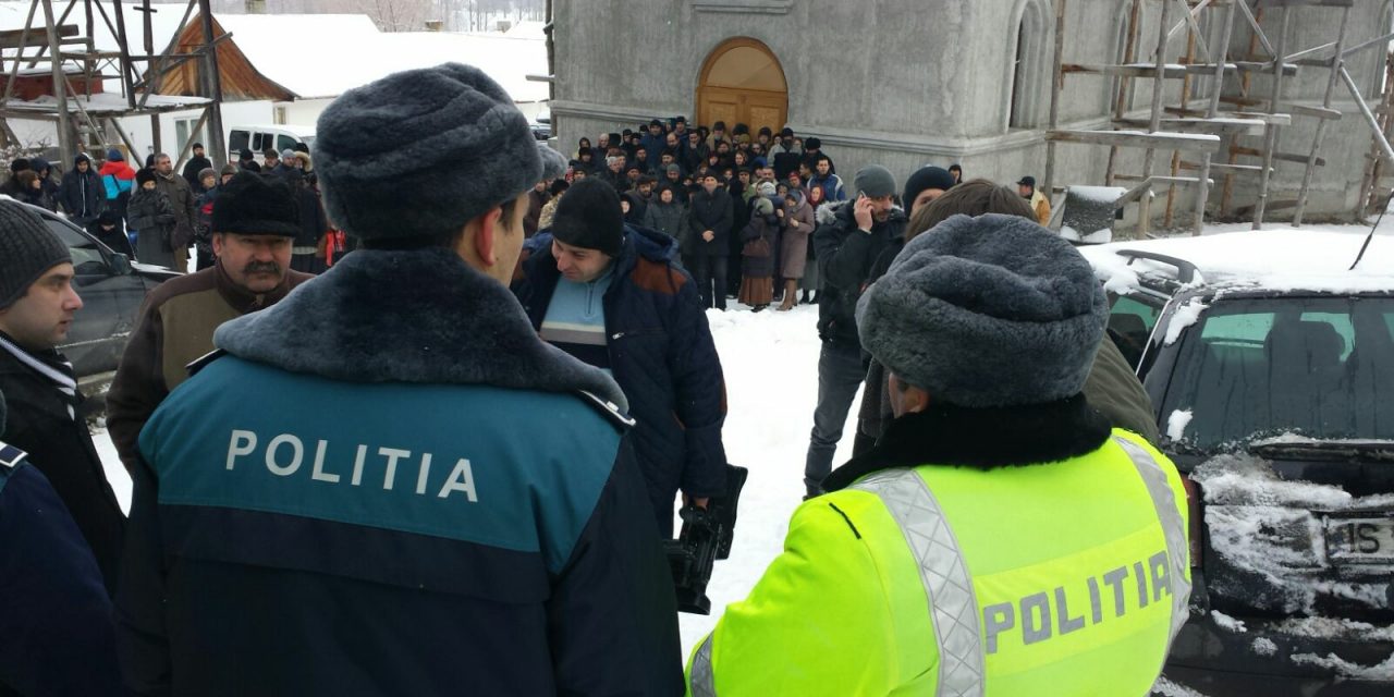 Schitul Rădeni rezistă încercării de a i se impune preot pomenitor al ierarhilor eretici