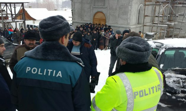 Schitul Rădeni rezistă încercării de a i se impune preot pomenitor al ierarhilor eretici