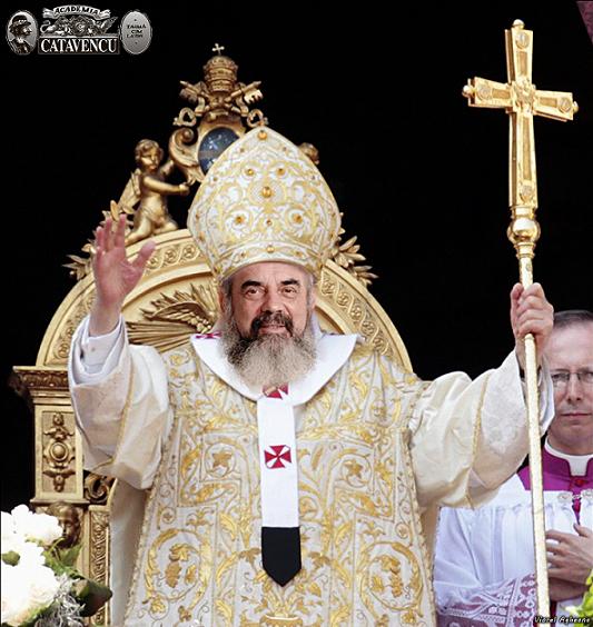 Canoanele sunt lepădate, credinţa batjocorită iar tu zici că nu este vădit neadevărul şi că trebuie aşteptat un sinod? Făţarnicule!
