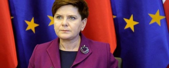 Premierul polonez: Varșovia nu va ceda în fața nebuniei elitelor de la Bruxelles în problema migranților