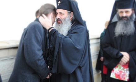 IPS Teofan le spune de Sfintele Paşti credincioşilor moldavi că minciuno-sinodul din Creta nu a avut nicio eroare doctrinară