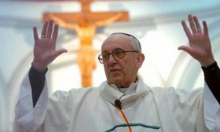 Discurs șocant al PAPEI care se răspândește în lumea întreagă! Vaticanul ANUNȚĂ NOUA RELIGIE MONDIALĂ – „Există o înșelăciune mare ce vine pe pământ…”