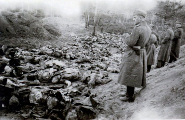 Cum i-au măcelărit SOLDAȚII UNGURI pe civilii români din Transilvania în 1940: copii sfârtecaţi, femei violate, gravide tăiate cu baionetele şi capete retezate