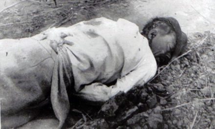 29-31 iulie 1949. Răscoalele din Bihor și Arad sunt reprimate sângeros de autoritățile comuniste. Țăranii au fost obligați să-și predea recolta însoțiți de lăutari