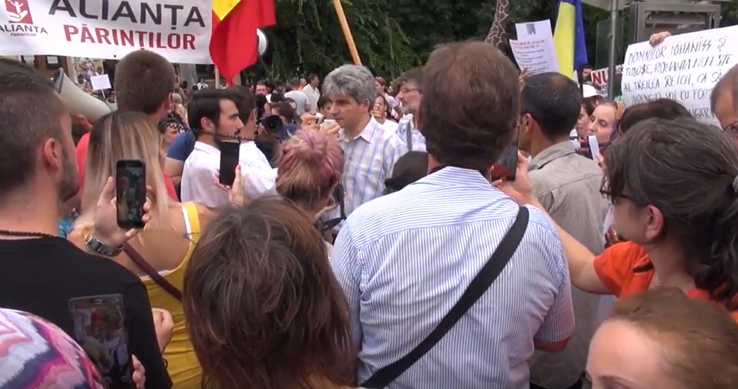 Miting împotriva obligativității vaccinării – 13.08.2017. Nici o televiziune NU a relatat despre eveniment…
