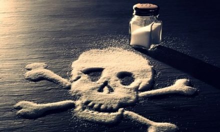 15 ani de când românii au devenit cobai, în urma unei legi aberante. Cum ni s-a băgat pe gât sarea iodată