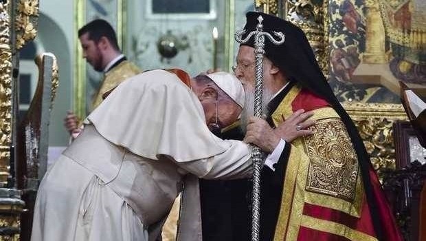 Prin ce se deosebește atunci ecumenismul de masonerie? Amândouă au, în cele din urmă, aceeași învățătură!