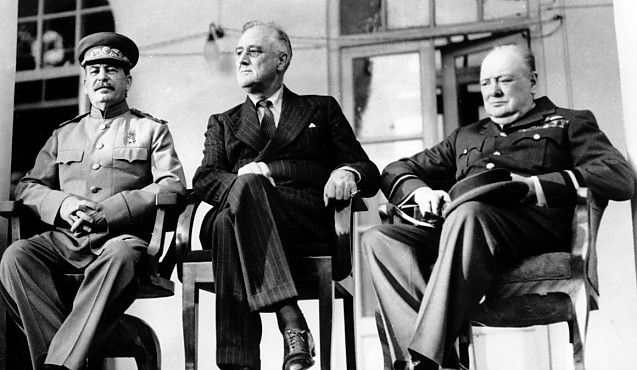 „Acordul procentajelor”, cel mai infam document al istoriei. Hârtia prin care Churchill a vândut România rușilor, expusă în premieră