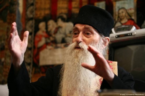 Este o mare primejdie! Unitate nu există decât în Adevăr! Aș desființa catolicismul! – Pr. Arsenie Papacioc