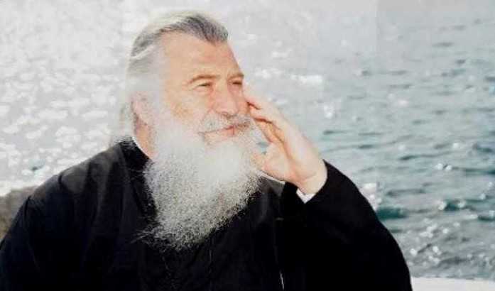 PĂRINTELE ELPIDIE despre formele CELUI DE-AL TREILEA RĂZBOI MONDIAL, RELIGIA UNICĂ și PREGĂTIREA DUHOVNICEASCĂ (Omilia din 27.03.2013 – video)