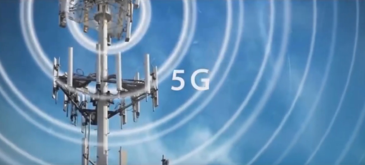 Rețele 5G mai nocive decât traiul în cuptorul cu microunde