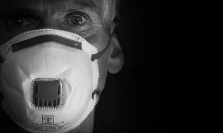 Experții confirmă: Unele măști au CIPURI. Care e rolul lor?