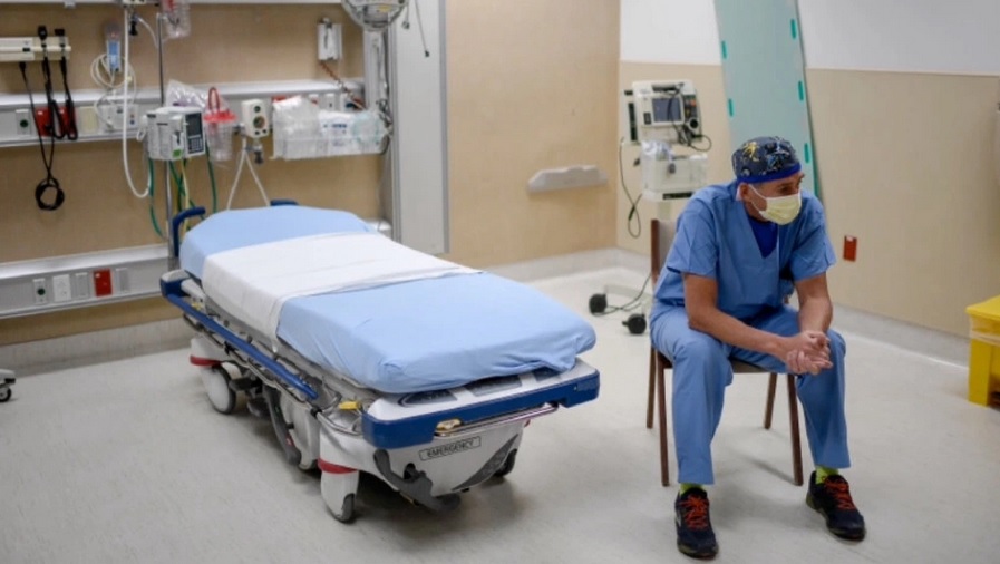 „Consider că 80% din diagnosticele de covid sunt false, în special cu privire la cauzele morții”, scrisoarea unui pneumolog „la capătul nervilor”