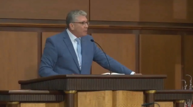 „Nu atunci trebuie declarat războiul. Acum trebuie declarat războiul!”