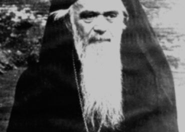 Îşi vor veni oare în fire? De aceasta depinde fericirea sau nefericirea, izbăvirea sau nimicirea Europei viitoare. ”Atunci când nu se mai mărturiseşte credinţa şi nu este cine să apere valorile credinţei, acea credinţă este moartă, după cum moartă va fi şi soarta acelui popor.”