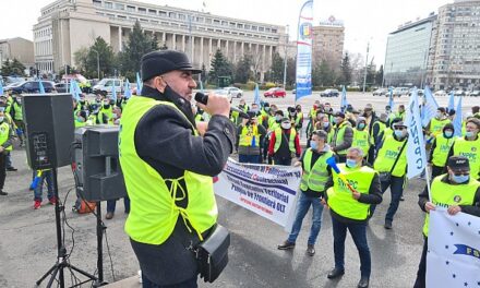 Din solidaritate pentru nevaccinați, polițiștii boicotează manifestația de 1 Decembrie: Nu defilăm pentru a gira politicienii aflați vremelnic sau chiar întâmplător la conducere!