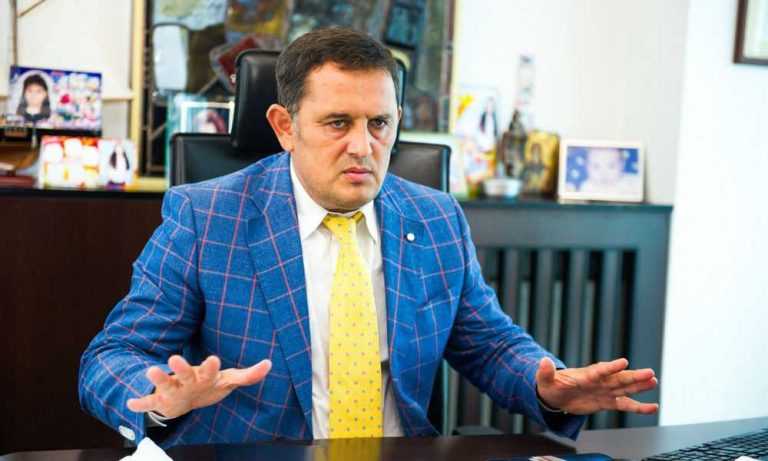 ”Nu mai este obligatorie purtarea măștii în spațiile publice, comerciale sau instituționale.” – Avocat Gheorghe Piperea