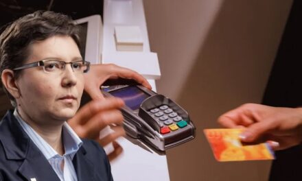 România trece la portofelul digital. Avertismentul unui avocat: „Nici merdenele calde nu veți mai putea cumpăra dimineața, decât electronic”