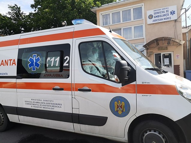 Ambulanțierii recunosc: Într-o singură lună au murit subit români cât în 2-3 ani la un loc! Șeful Ambulanței Mureș dezvăluie realitatea: Și în alte județe e aceeași situație. Sigur că e posibil să fie și legat de vaccinare. E nevoie de autopsii