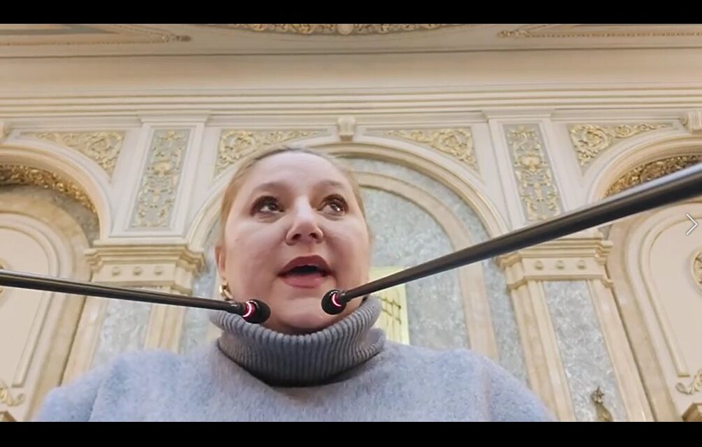 Punctul pe i. (video)