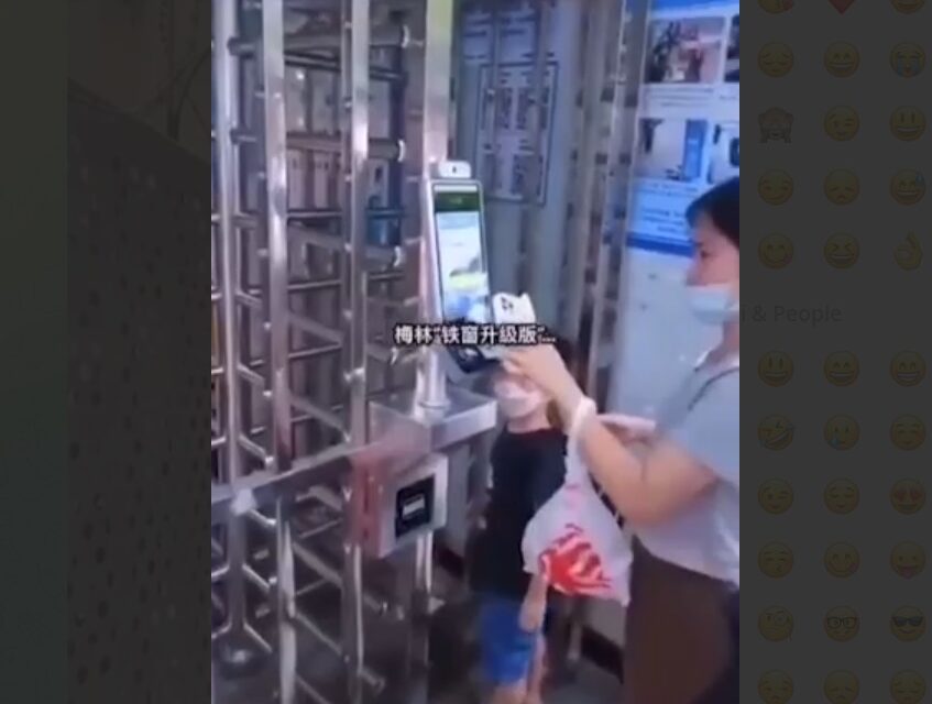 CUM arată deja orașele de 15 minute / SMART CITY. . .  Războiul ? Doar o distragere a atenției… Puteți descărca de aici forma finală a legii, AȘA cum a fost votată în Parlament în 10 mai 2023. (video)