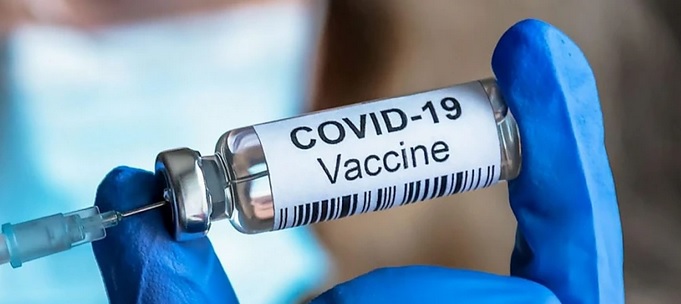 Încă o Teorie a Conspirației confirmată: Vaccinul COVID se TRANSMITE de la Vaccinați la Nevaccinați