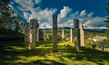 14 octombrie 1944: Masacrul de la Moisei de Sfânta Parascheva: 29 de români uciși bestial de trupele ungurești ale lui Horthy