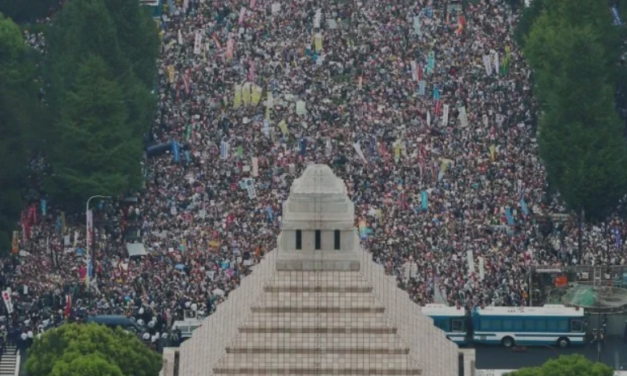 Sute de mii de japonezi se revoltă împotriva „Tiranicului Tratat privind pandemiile al OMS”!