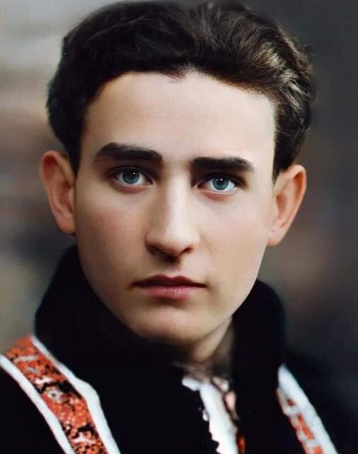 DUBLA MĂSURĂ. Re-condamnarea bolșevică a Sfântului Închisorilor, Valeriu Gafencu, și omagierea kominternistei Olga Bancic. FALSURILE G4 Media, portavocea propagandistului comunist de la Institutul Elie Wiesel