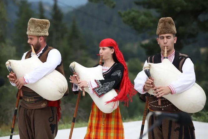 Omul și instrumentul său