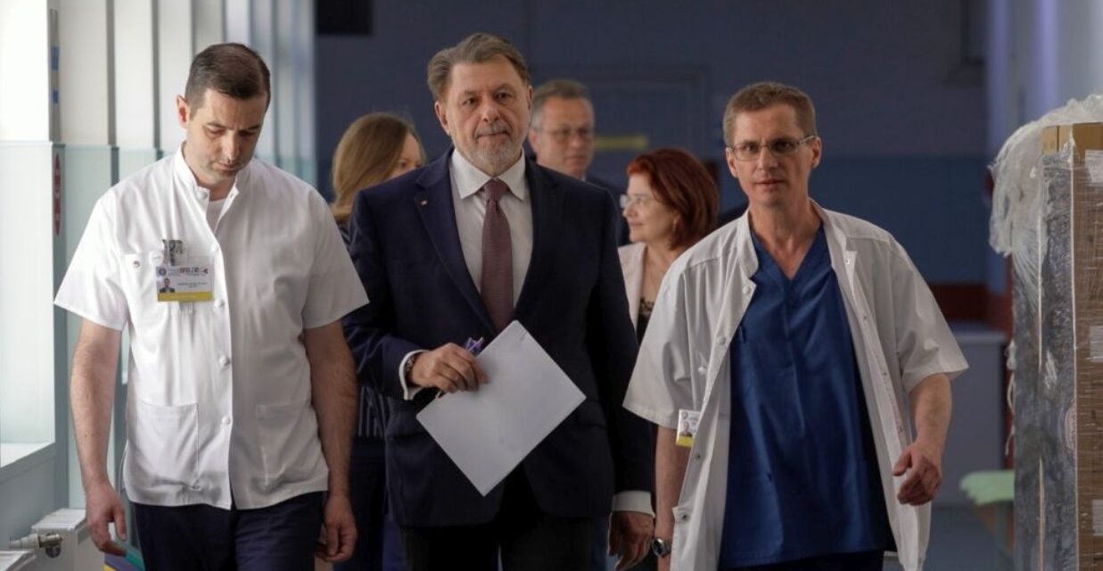 Se pregătește terenul pentru legalizarea eutanasiei în România? Rafila cere dezbatere publică despre oprirea tratamentului ATI pentru pacienții în stare terminală. Capcană: ”Biserica să fie parte”