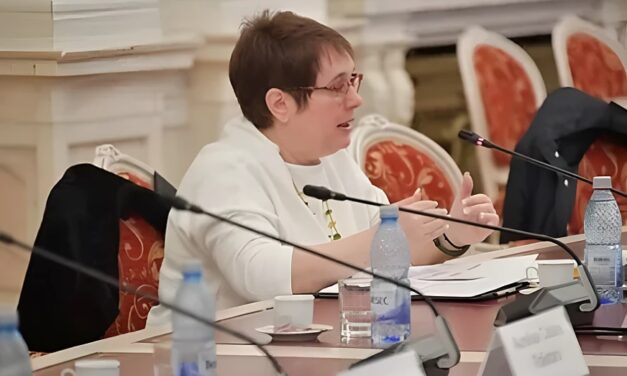 Av. Marina-Ioana Alexandru: Timp de 33 de ani, România a funcționat nelegal, ca stat-corporație. Trebuie să trecem de la democrația reprezentativă, la democrația reală