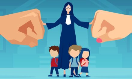 Atenționați TOȚI PĂRINȚII: Dacă sunteți responsabili, protejați-vă copiii!!!  Av. Marina Alexandru – Soluție la semnarea Contractului educațional