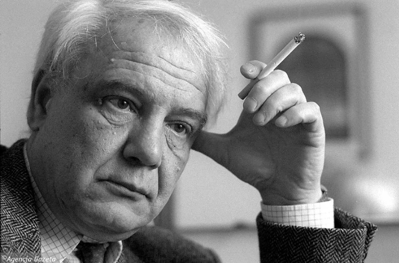 Cătălin Pena: Fericirea de a trăi în UE, noua URSS. ”Nu trebuie să accepți ceea ce au planificat pentru tine!”