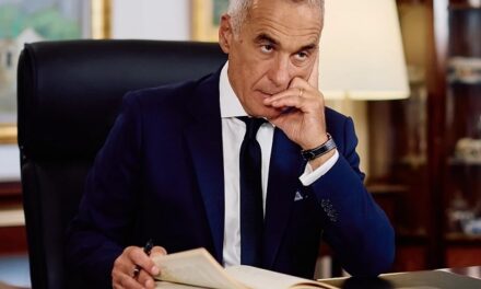Călin Georgescu reacționează ferm la Comunicatul CSAT care îl vizează: Acceptarea rezultatului alegerilor este singura cale necesară pentru pace și stabilitate. Nu TikTok a votat ci românii și România. Instituțiile statului creează instabilitate și furie