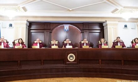 E OFICIAL! CCR a cerut renumărarea tuturor voturilor și a amânat pentru vineri discuțiile privind validarea turului 1 și cererea de anulare a rezultatului