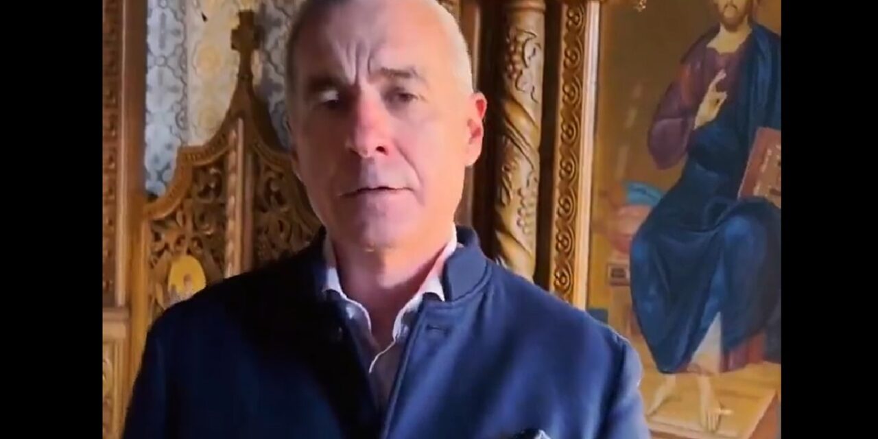 NU ROMÂNIA A ANULAT ALEGERILE DIN ROMÂNIA – Ipoteza șocantă a unui influencer de-al lui Donald Trump și a unui fost oficial al Departamentului de Stat al SUA, Mike Benz. Are legătură cu Ucraina – VIDEO TRADUS