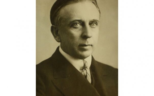 Marele Român Octavian Goga, poetul Unirii și al pătimirii noastre, urât și azi de toți dușmanii României (1 Aprilie 1881 – 7 Mai 1938)