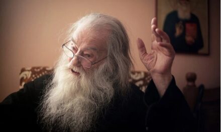 16 iunie: 12 ani de la trecerea la Domnul a sfântului Părinte Justin Pârvu de la Mănăstirea Petru Vodă. ”Vor veni vremuri în care numai cei ce vor simți harul lui Dumnezeu vor putea distinge binele de rău. Cu mintea omenească va fi cu neputință de ales”