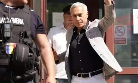 Primul proces cu adevărat politic de după 1989 – Călin Georgescu pus la zid de o clasă politică de hoți și trădători