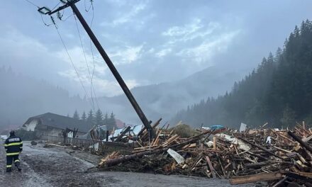 Apel umanitar după inundațiile din Suceava! Află cum poți da o mână de ajutor!