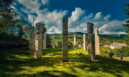 14 octombrie 1944: Masacrul de la Moisei de Sfânta Parascheva: 29 de români uciși bestial de trupele ungurești ale lui Horthy