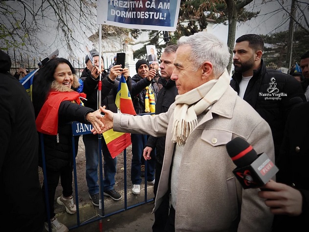 Zoe Dantes: Vina tăcerii – când a îndura istoria devine complicitate