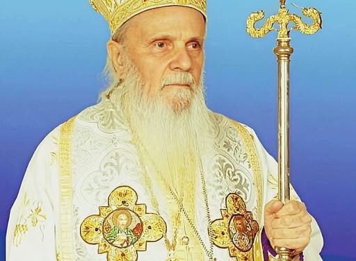 ”Nu te amăgi că ești credincios doar pentru că aprinzi o lumânare și știi rânduiala pe de rost.” – IPS Justinian Chira